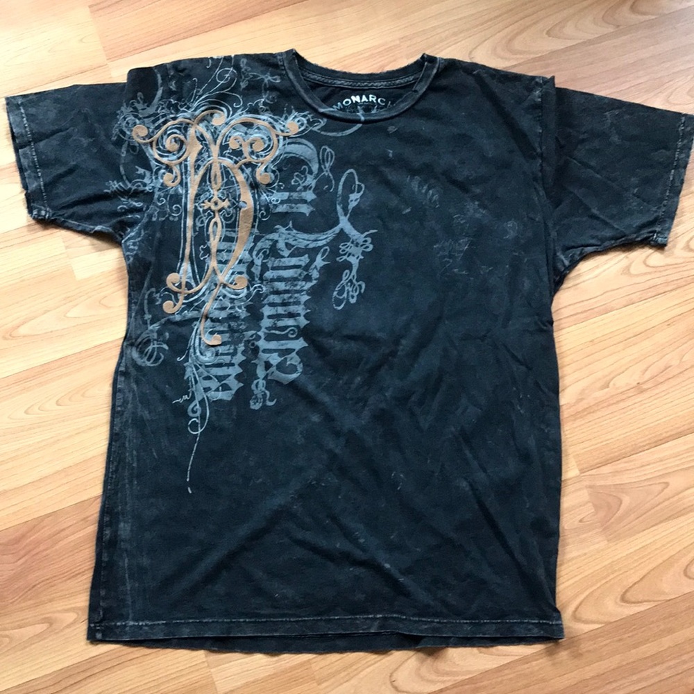 Men’s t shirt